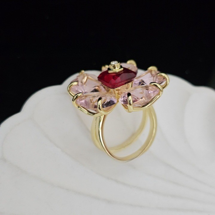 Swarovski Pink Crystal Flower Ring Elegant Light Luxury High-End