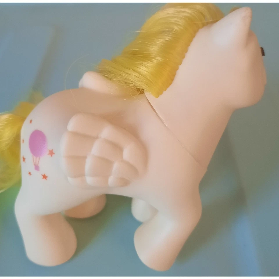 De colección G1 My Little Pony Bebé Lofty con Accesorios Amarillo Pegaso Casi Nuevo MLP Foto 4 de 4