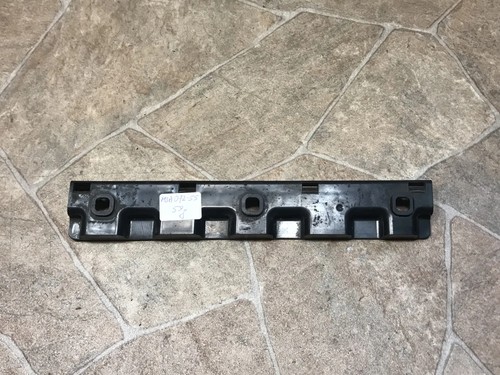 BMW 6 E63 Kotflügelhalter vorne rechts 7072876 5.00 Petrol 373kw 2005 22736816