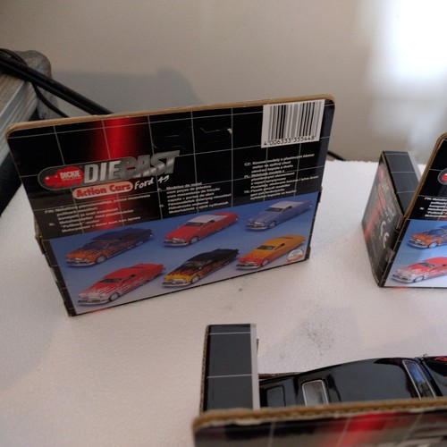 Coches de acción diecast Dickie Ford 1949, escala 1:38, retroceso, en caja, paquete sin usar, en caja - Imagen 18 de 20