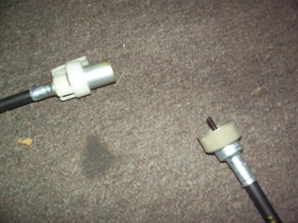 NOS 1975 1976 1977 1978 FORD GRANADA SPEED CONTROL CABLES PAIR D5DZ-9A820-G - Image 2 of 4