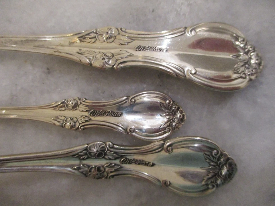 INTERNATIONAL SILVER WILD ROSE STERLING BON BON +LADLE +SUGAR SPOON -82g-NO MONO - Image 4 of 4