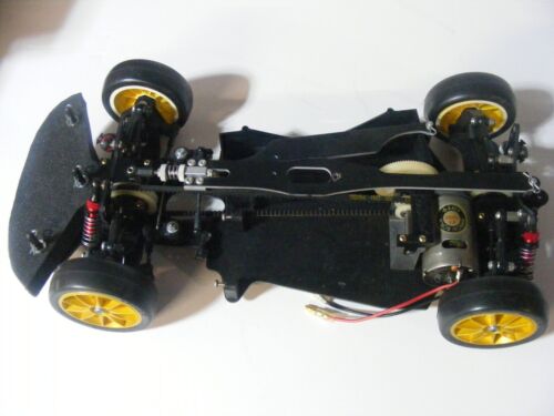 Vintage Yokomo YR4 Rolling chassis