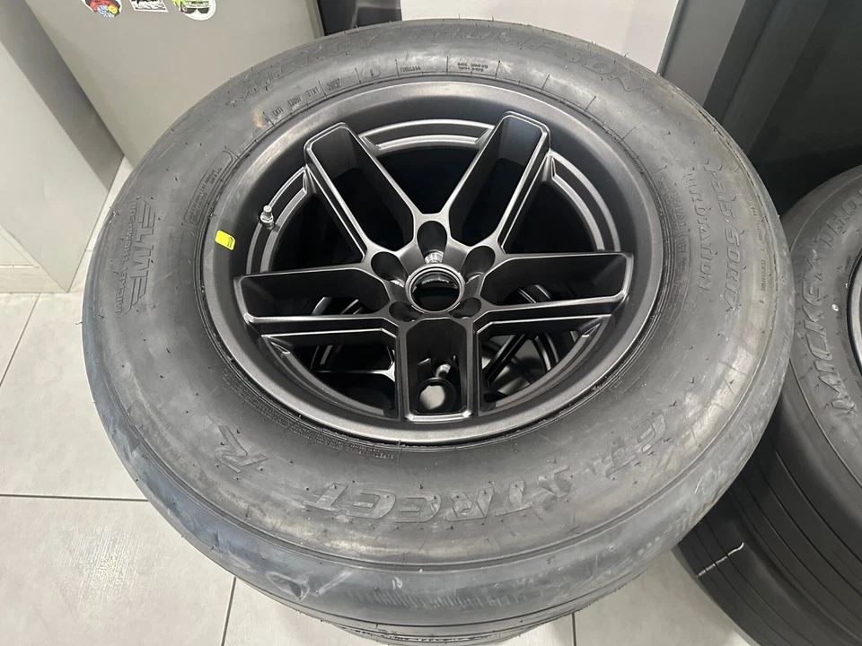Dodge Challenger Wide Body Demon 170 17x11 18X18 Forged Wheels Mickey Thompson - Изображение 3 из 4