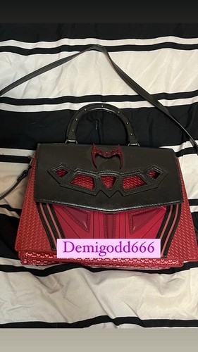 Loungefly x marvel handbag - Gem Loungefly x marvel handbag - Gem