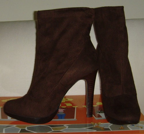 GABRIELLA ROCHA Brown Suede Ankle Boots - Picture 9 of 10