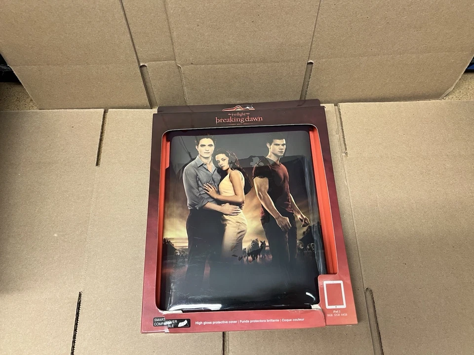 Twilight Breaking Dawn JACOB BELLA EDWARD iPAD 2/3/4 High Gloss Hard Cover Case - Image 2 of 4