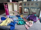 Vintage 1963 Barbie & Midge Doll Case Lot w/ Dolls, Clothes, Accessories & Bookl