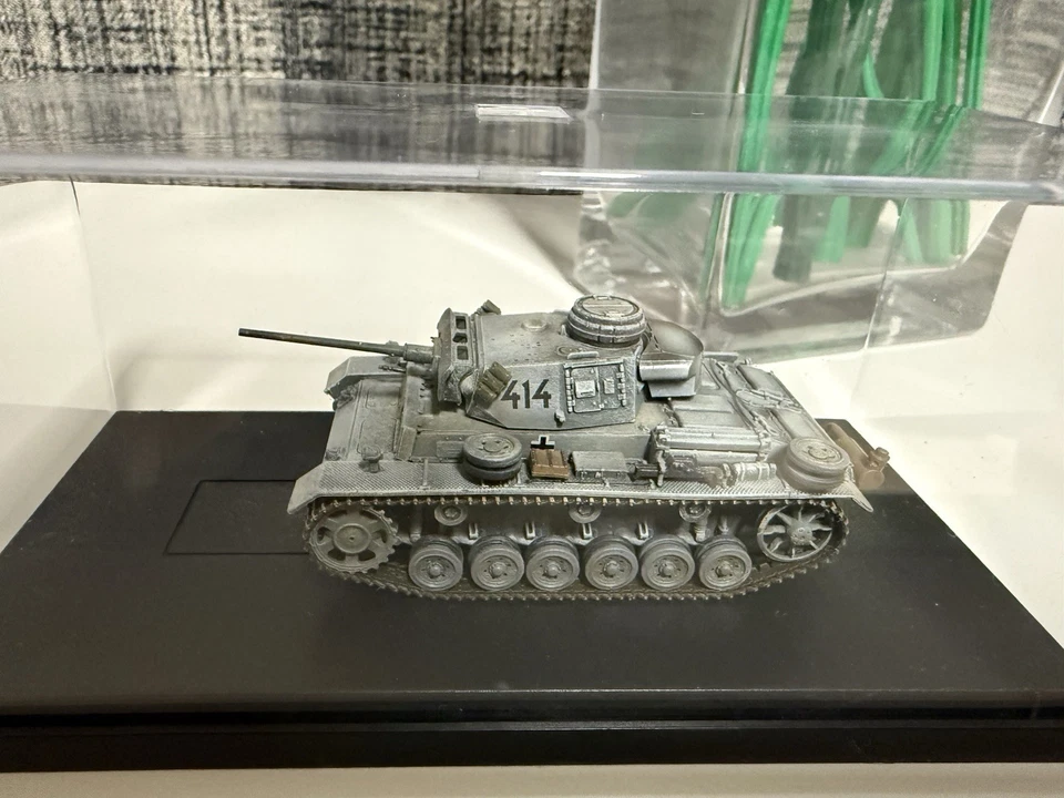 Dragon Armor 1/72 Pz.Kpfw.III Ausf.M, 4./Pz.Rgt."Totenkopf" Panzer Tank 60449 - Image 2 of 3