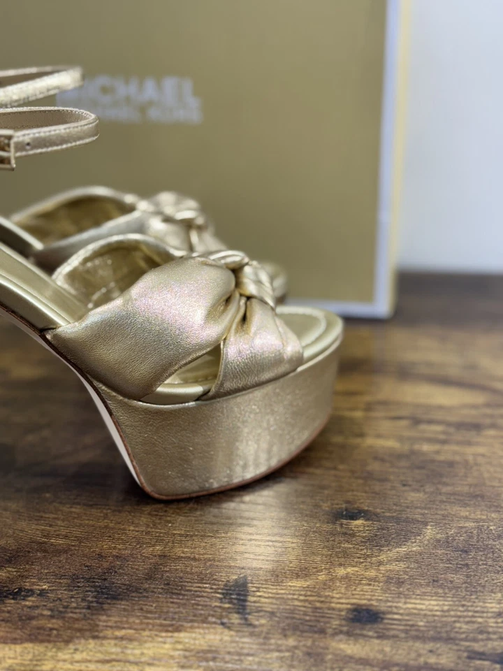 Michael Kors Sandalia Mujer Elena Plataforma Piel Oro 40.5 - Imagen 4 de 4