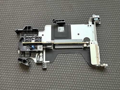 Dell EMC PowerEdge R650/R6525 Riser 2A Card (6WHJR) - Picture 2 of 4