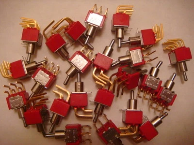 C&AMP;K LOT of 8 C&K 7203 DPDT 3-Position [ON-OFF-ON] Toggle Switches - New and Unused