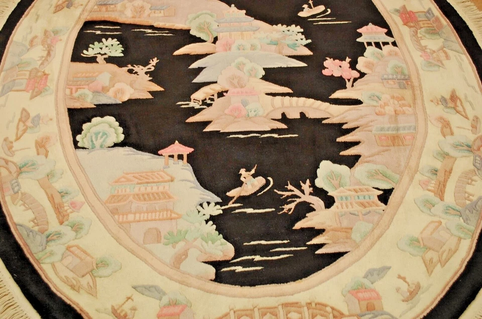 c1970's MINT ART DECO CHINESE OVAL RUG 6'x9" SCENERY DESIGN_COMFORTING SOFT WOOL - Image 2 of 4