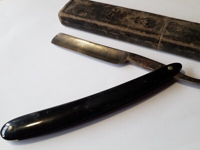 Antique H. Boker & Co. Tree Brand Straight Razor ''King Cutter'' Horn Handle W Box