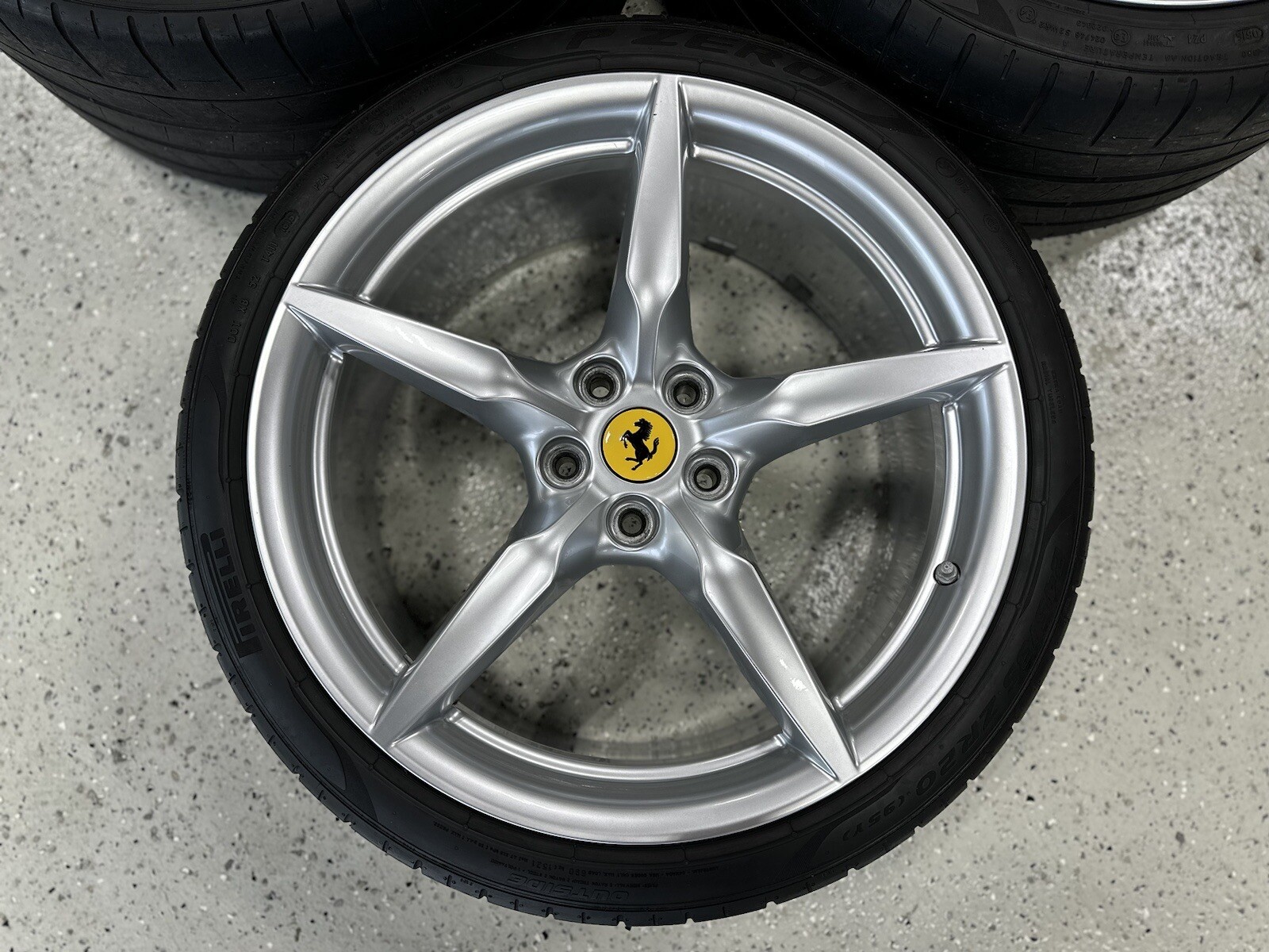 FERRARI 488 20" OEM Wheels Rims + Pirelli Tires EXCELLENT Condition!