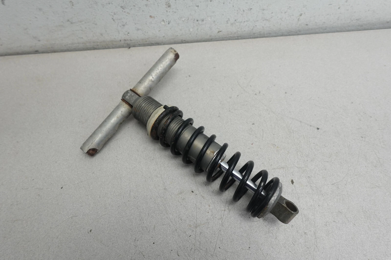 2004 Arctic Cat Mountain Cat M1000 900 OEM Rear Suspension Shock Aborber Ass'y