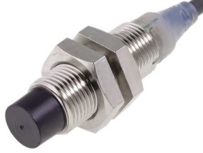 Omron M12 X 1 Pnp Inductive Sensor 50mm Length 12 A 24 V Dc Supply Voltage Ebay