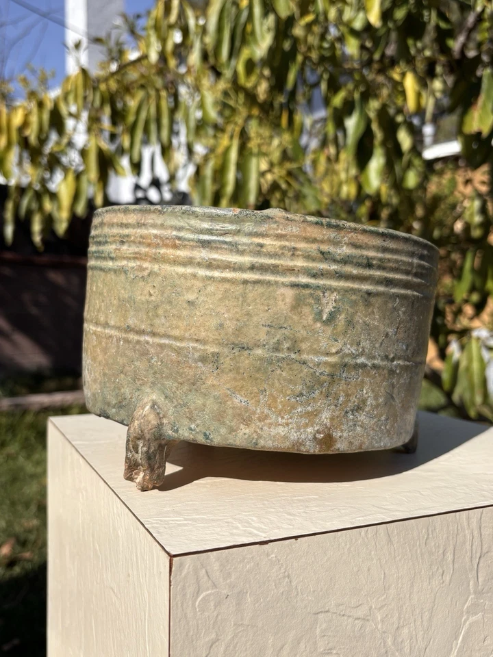 Trípode chino esmaltado con plomo verde Wenjiuzun quemador de incienso dinastía Han terracota Foto 4 de 4