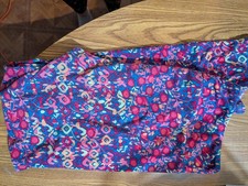 Lularoe Women's Leggings Size TC funky floral print