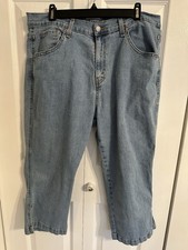 Levi's Women's Classic Capri Denim Size 20