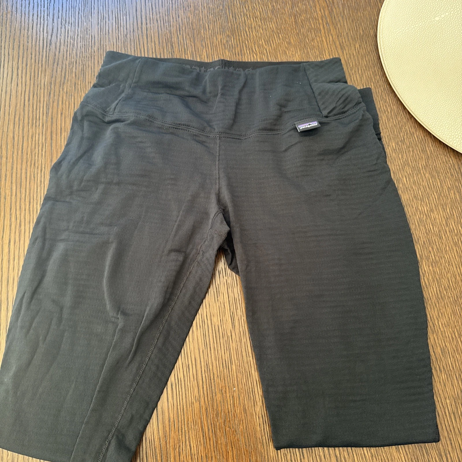 Patagonia Women's Capilene Thermal Weight Black Base bottoms Size XS