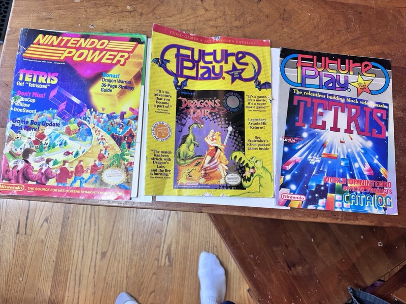 Lot of 3 Future Play Nintendo Magazines - Tetris 1989 + Dragon's Lair 1990 +++
