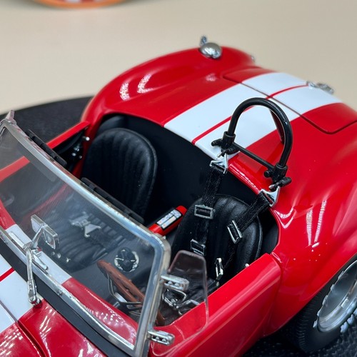 Kyosho 1/18 Shelby Cobra 427 S/C Red 08045RA Diecast model - Picture 13 of 21