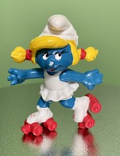 Smurfs - 20126 - Rollerskate Smurfette in white dress Figure 1981 vintage Peyo