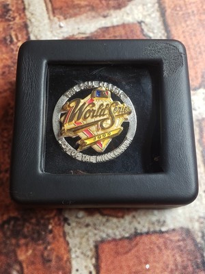 1999 World Series 記念刺繍ロゴ