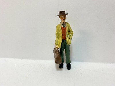 Just Plain Folk # 0371 G Scale Train Figure* Man holding suitcase *NEW