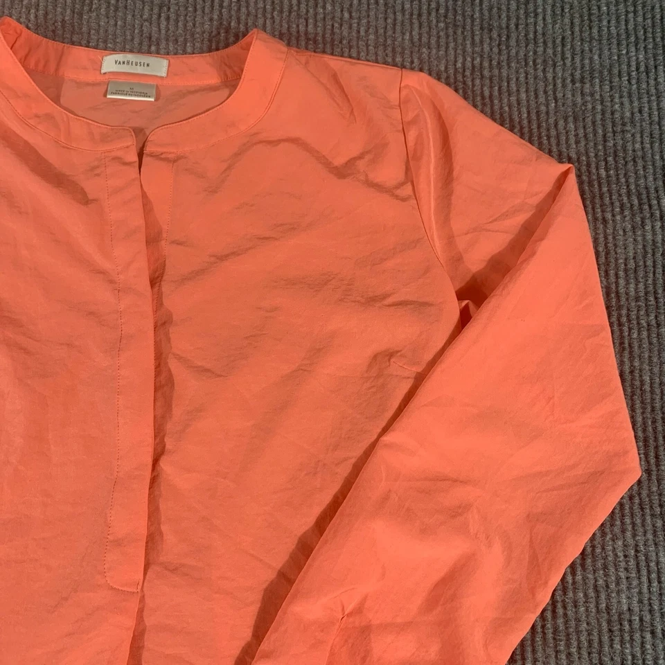 Top para mujer Van Heusen rosa mediano Henley pulóver ligero suave flujo elegante Foto 3 de 4