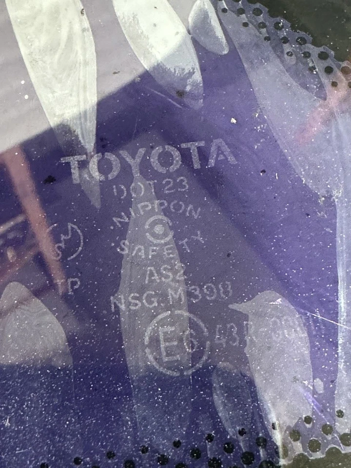 1987 TOYOTA CELICA LADO ESQUERDO MOTORISTA TRASEIRO QUARTO JANELA CUPÊ - Imagem 3 de 4