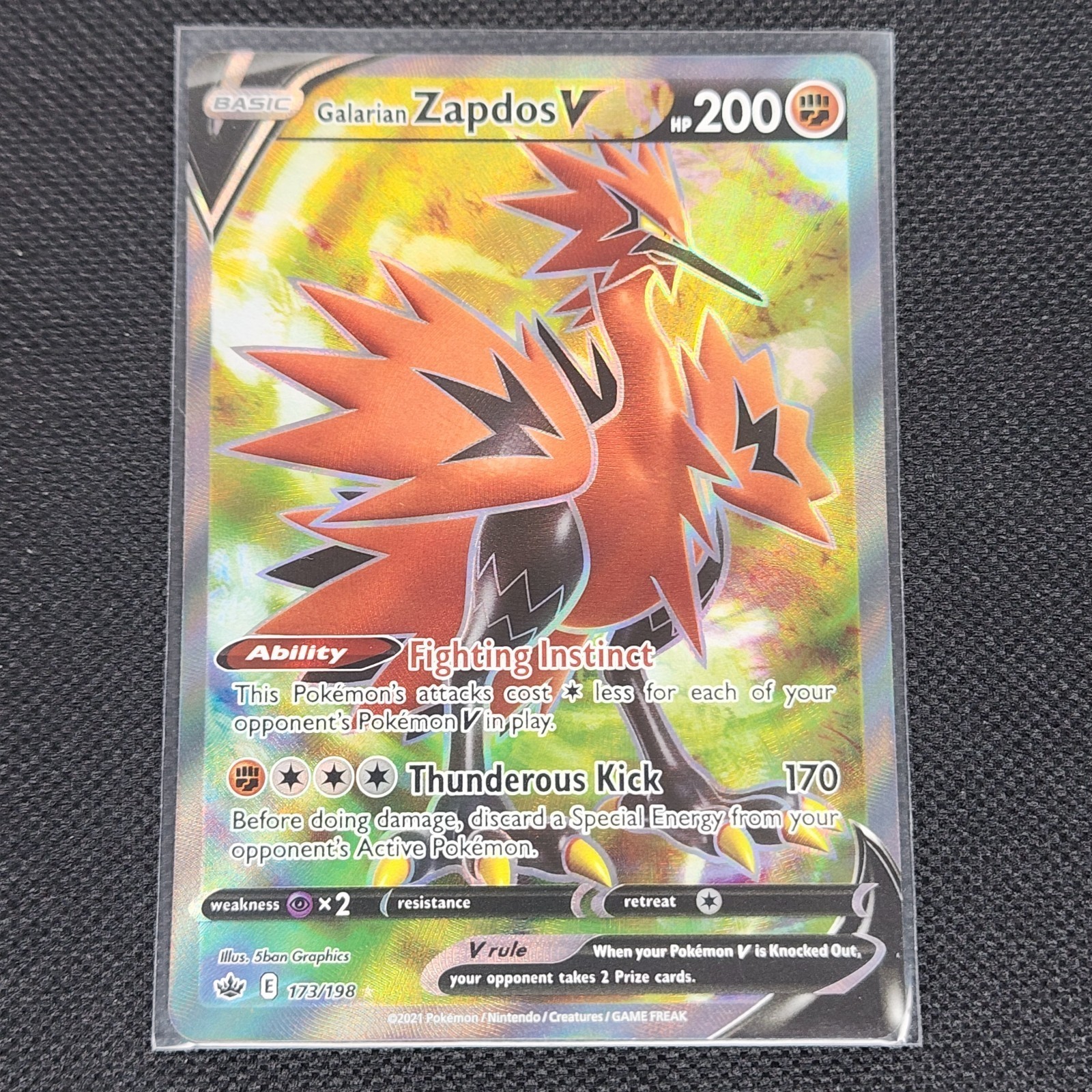 Galarian Zapdos V (Full Art) 173/198 SWSH06: Chilling Reign NM Pokemon TCG