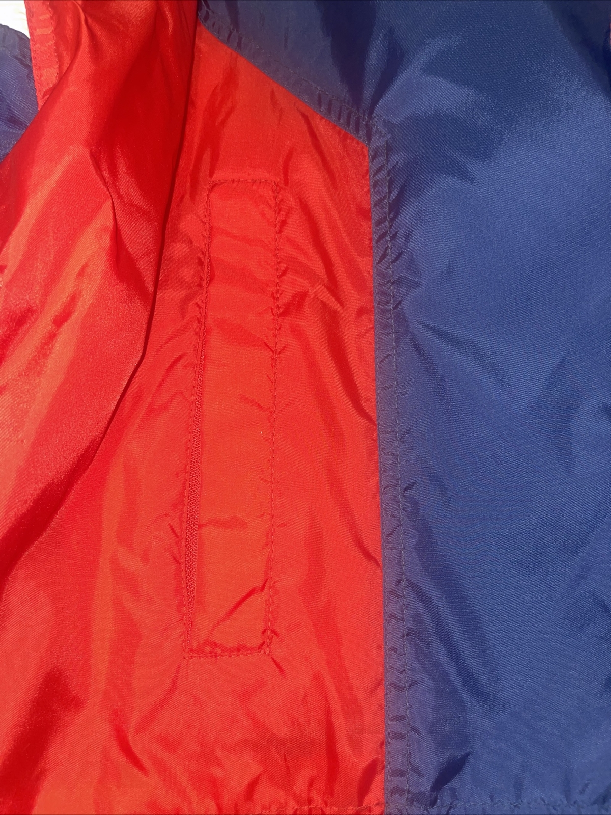 Felpa con cappuccio uomo vintage Fila frangivento giacca antipioggia nylon taglia large rosso bianco blu