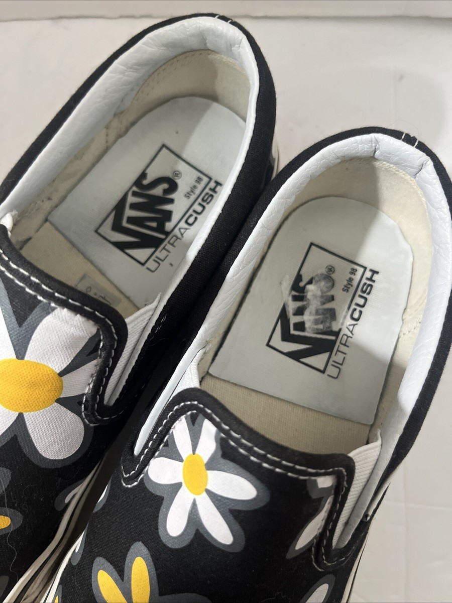 国内配送 VANS x ALL GOOD FLOWERS SLIP-ON BLACK Vans | Slip On Shoes | Floral Black/Yellow – Icons of Surf