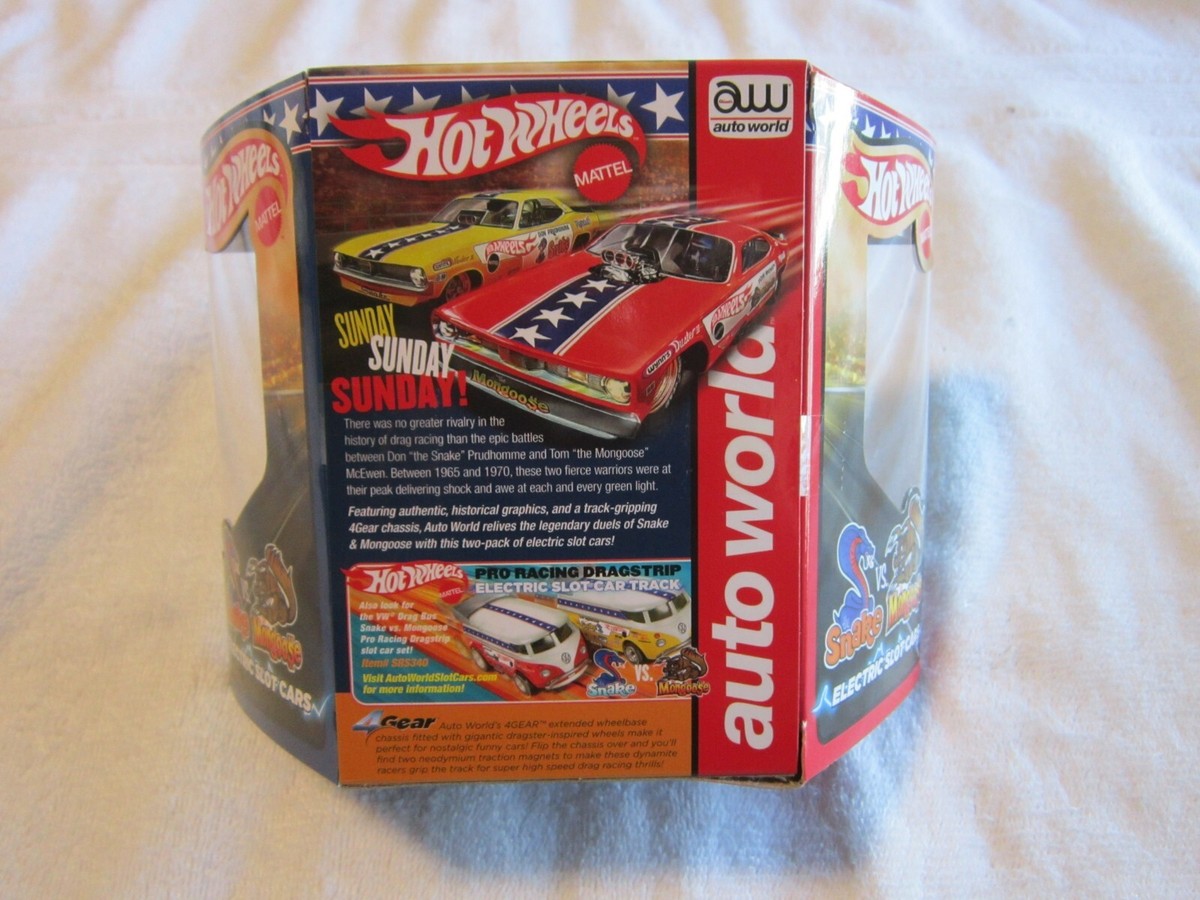 AUTOWORLD HO SLOT CAR GEAR SNAKE VS MONGOOSE TWO PACK