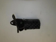 74 SUZUKI SIERRA TS185 TS 185 RIGHT HAND FOOT REST PEG