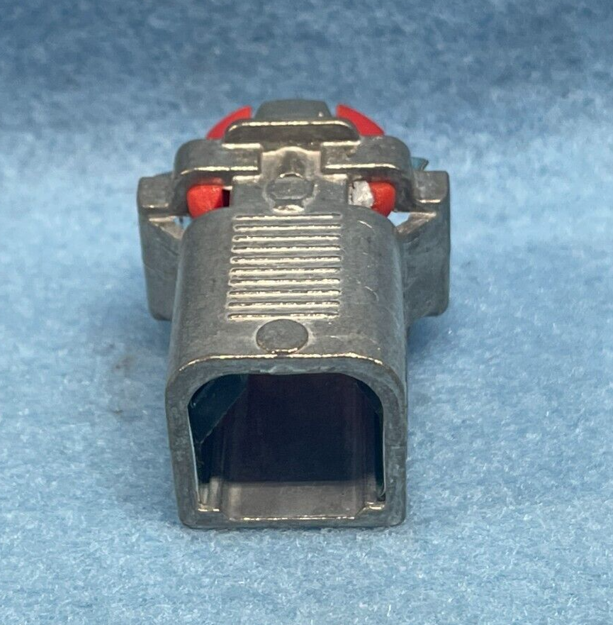 Sigmaページ Sigma Electric 112164 C-570 Double Snap Lock Connector 3/8