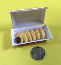 ZURU FOODIES MINI BRANDS TGI FRIDAYS MINIATURE POTSTICKERS DOLLHOUSE FOOD BARBIE
