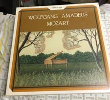 MUSICA OGGI - MOZART- COFANETTO 5 DISCHI 33 GIRI NUOVO . ARTISTI VARI