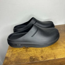 Oofos OOcloog Recovery Shoes Slides Men’s Size 9 Womens Size 11 Black
