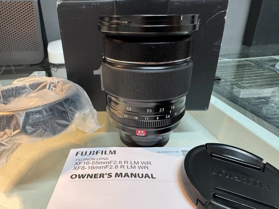 Fujifilm Fujinon XF 16-55mm f2.8 R LM WR Zoom Lens X Mount DSLR - Boxed - Image 2 of 4