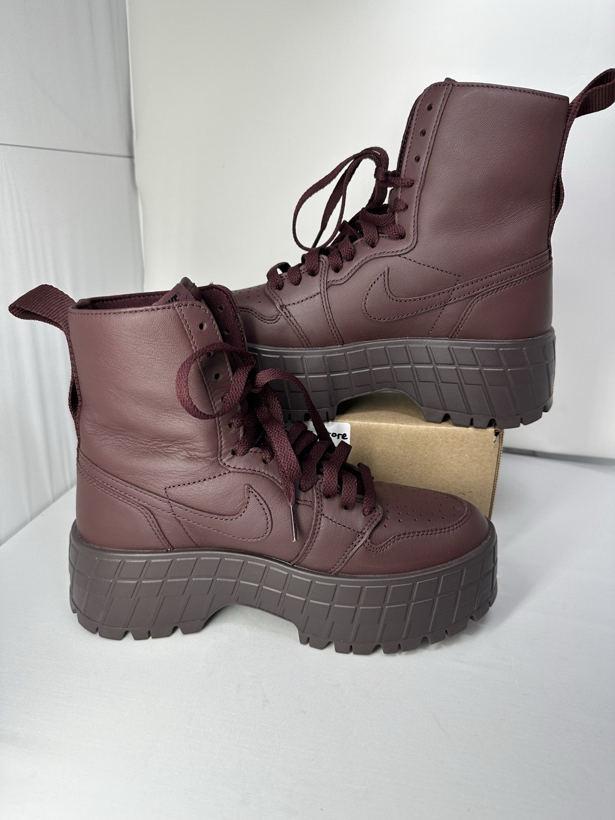 Nike Air Jordan 1 Brooklyn High Boots Burgundy Crush Women’s Size 7 - FJ5737-600 thumbnail 5