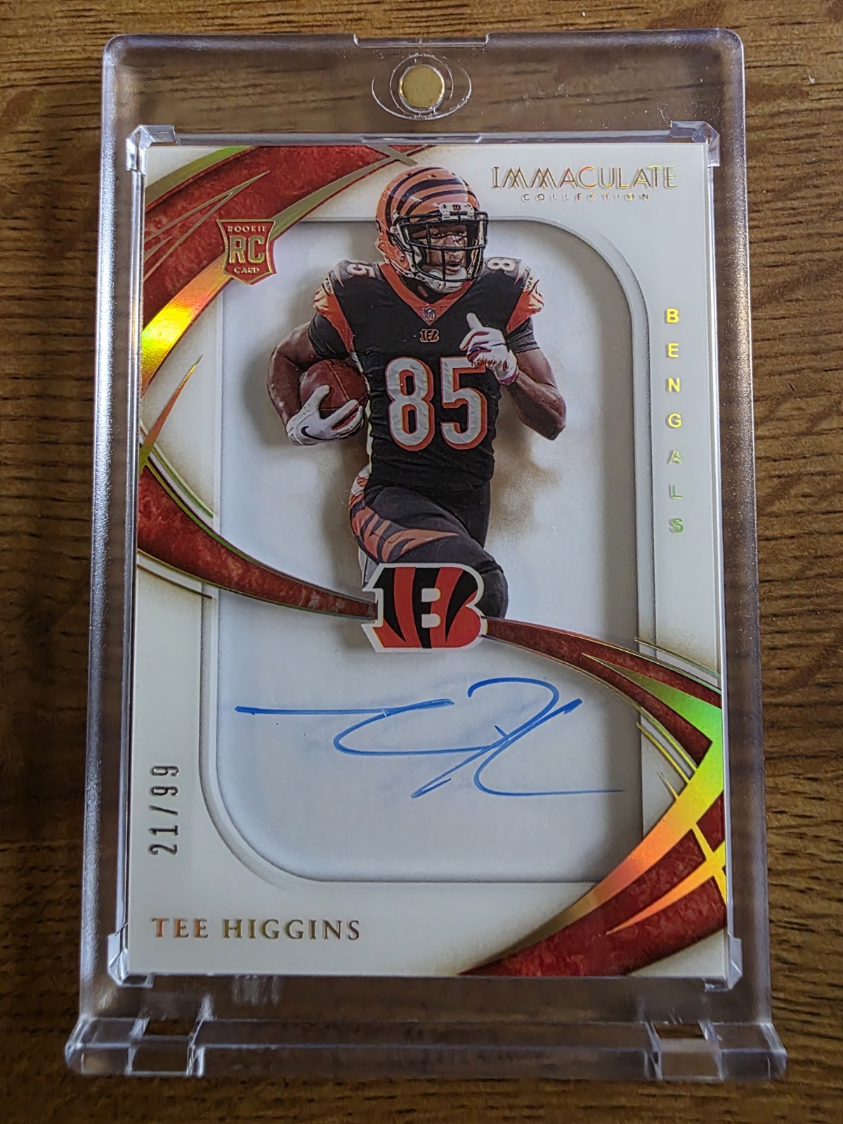 2020 Panini Immaculate #SS17 Tee Higgins Rookie Shadowbox Signatures #/99