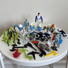 Lot of 50+ Mixed Action Figures & Accessories – Smurfs, Soldiers, Robots