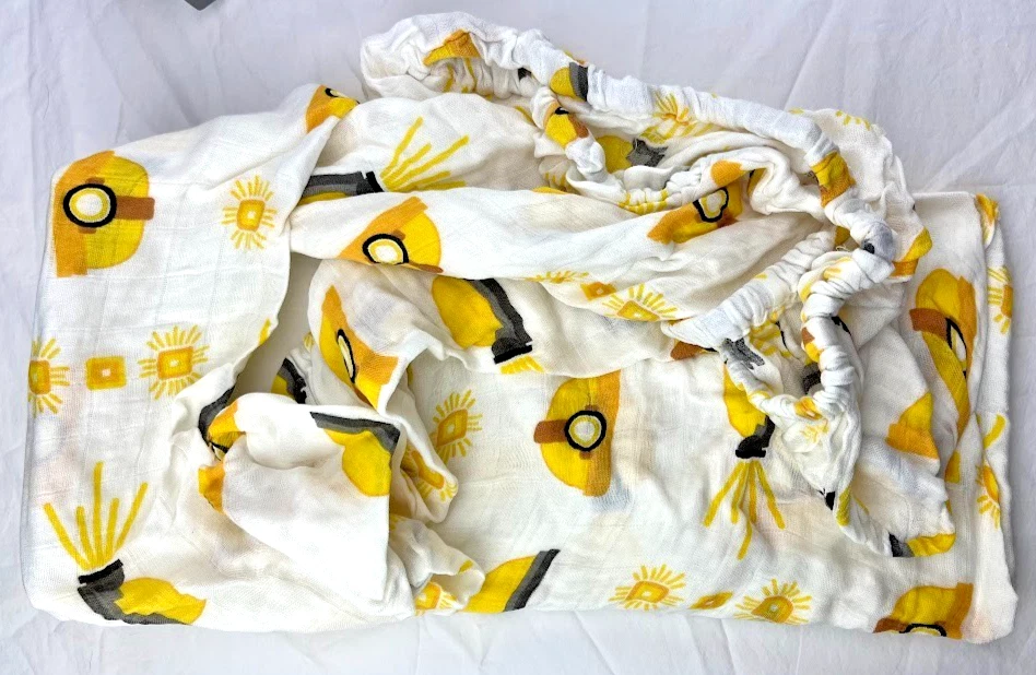 Sombrero duro bambú cuna bebé sábana camión construcción estándar ajustado Newcastle Foto 2 de 3