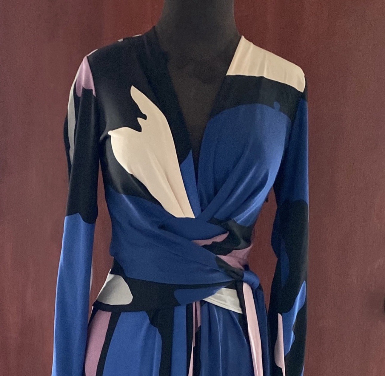 Elegant Issa faux wrap dress