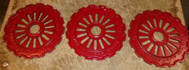 3-lot vintage #1975A metal planter seed plates painted red good used