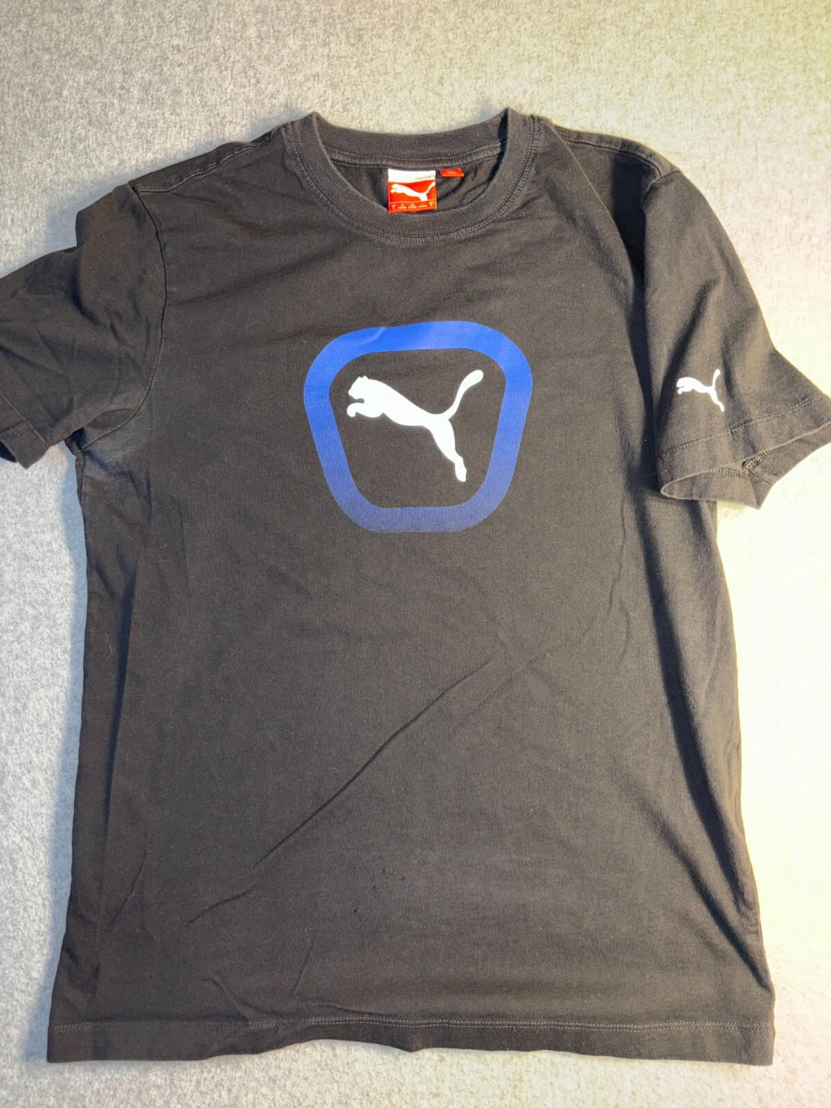 PUMA Lifestyle Tee Shirts Men's Small Black Short Sleeve Crew Neck Graphic Logo