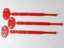 Swizzle Cocktail Drink Stir Sticks The Beef Barron Lot  3 Vintage C2208